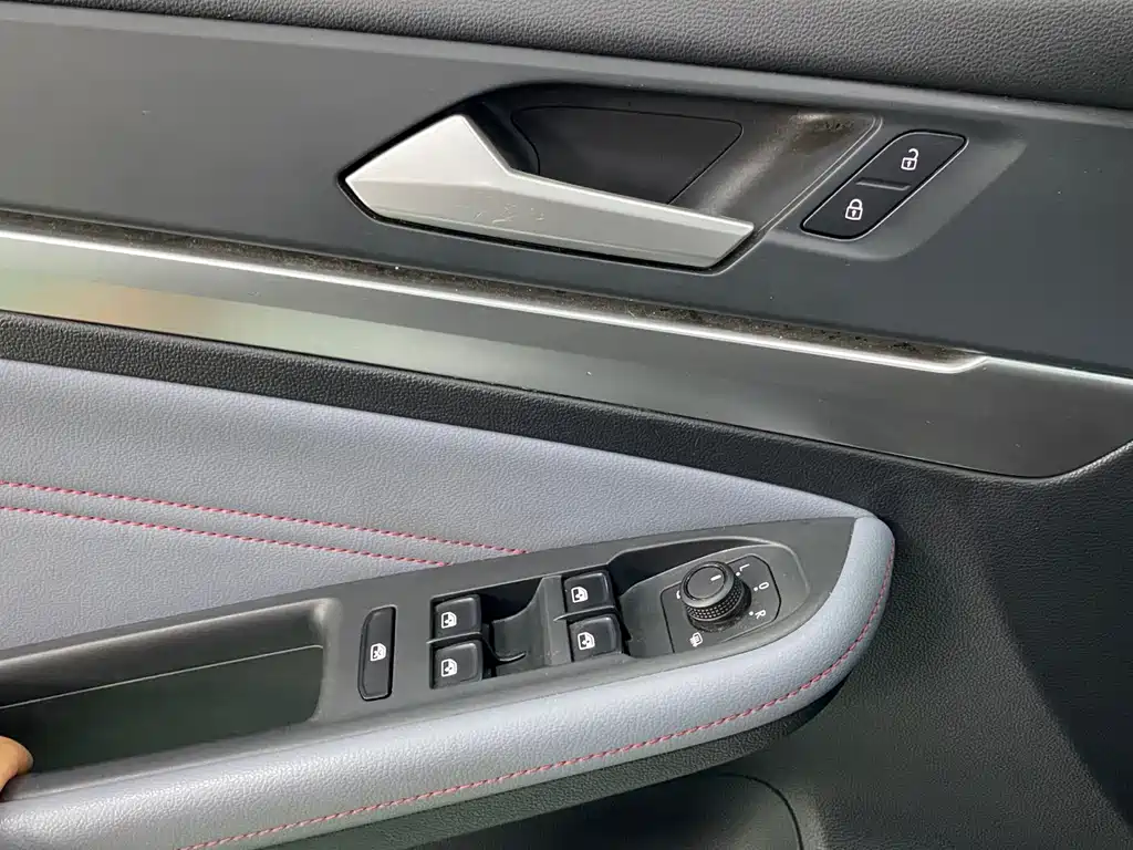 Volkswagen Lamando — миниатюра 16