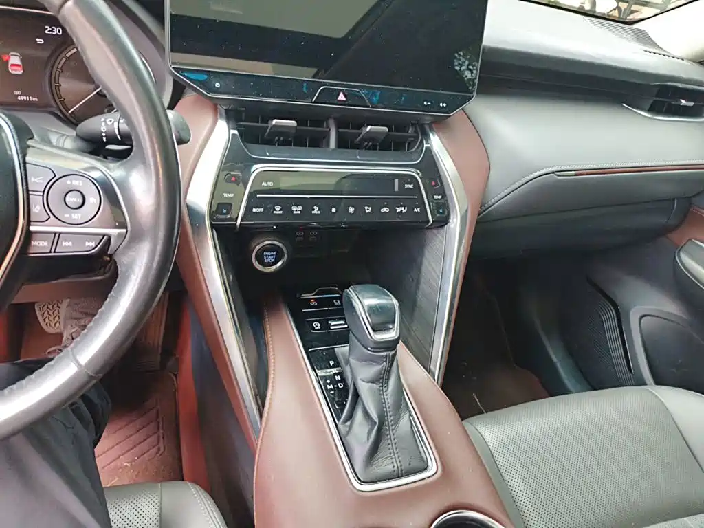 Toyota Harrier — миниатюра 9