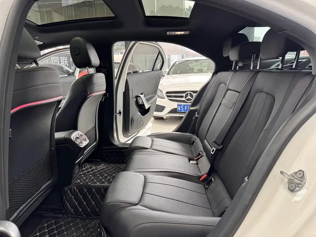 Mercedes-Benz A-Class A 2021 A 200 L Sport