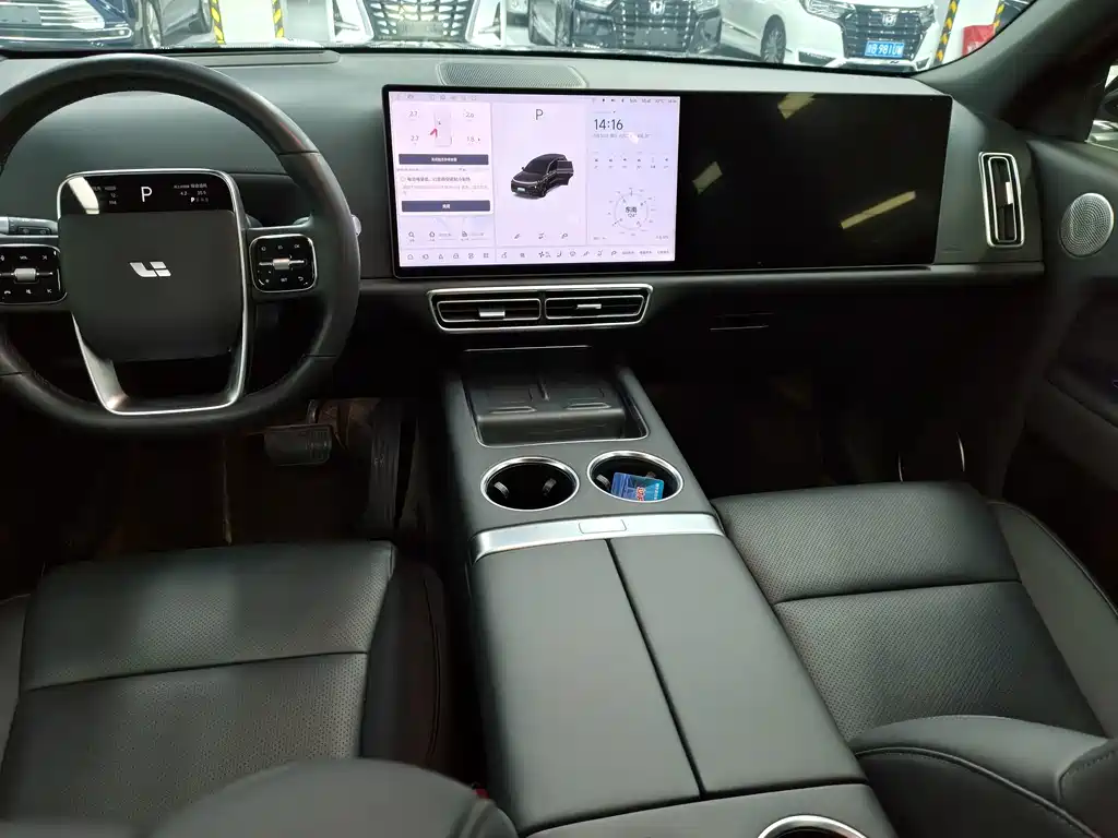 Li Auto Li L8 — миниатюра 8