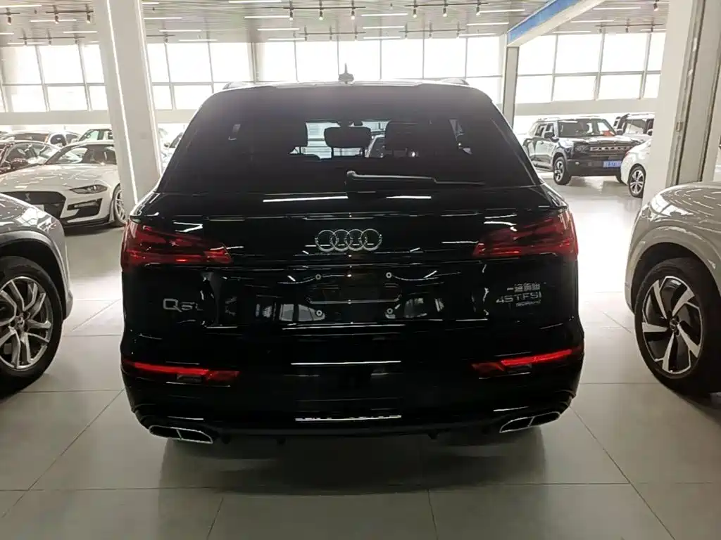 Audi Q5L — миниатюра 6