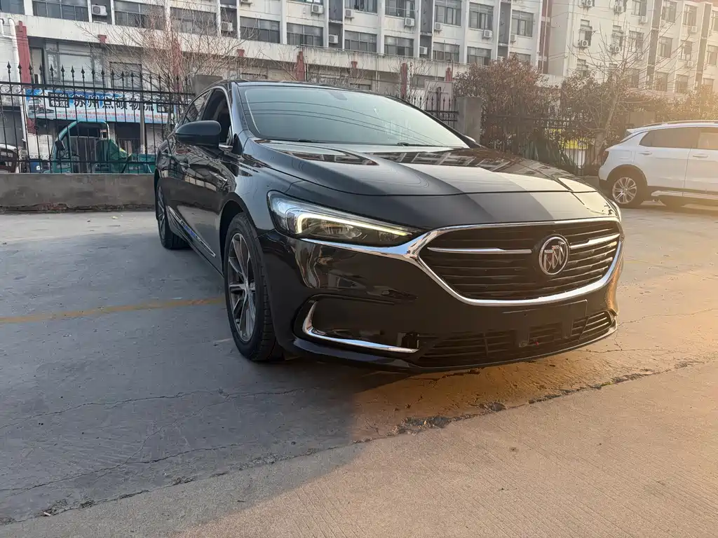 Buick LaCrosse — миниатюра 3