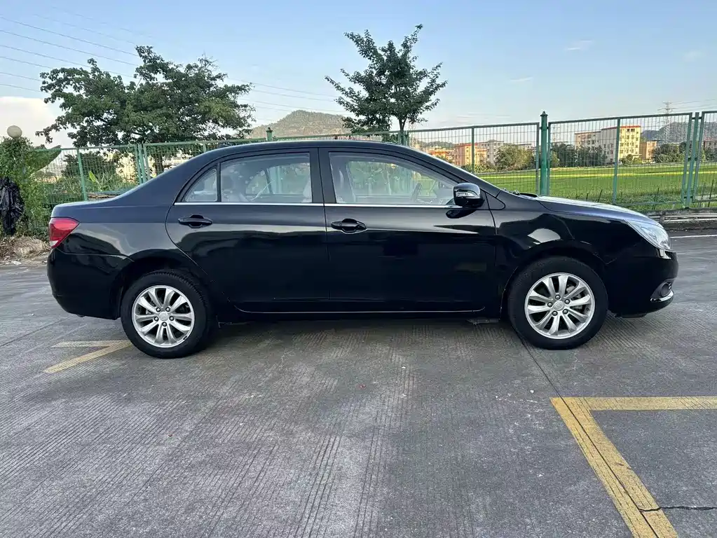 BYD Surui — миниатюра 10