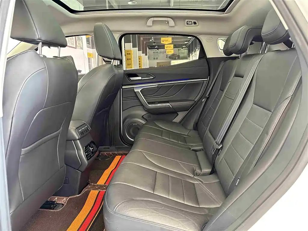 WEI PAI WEI BRAND VV5