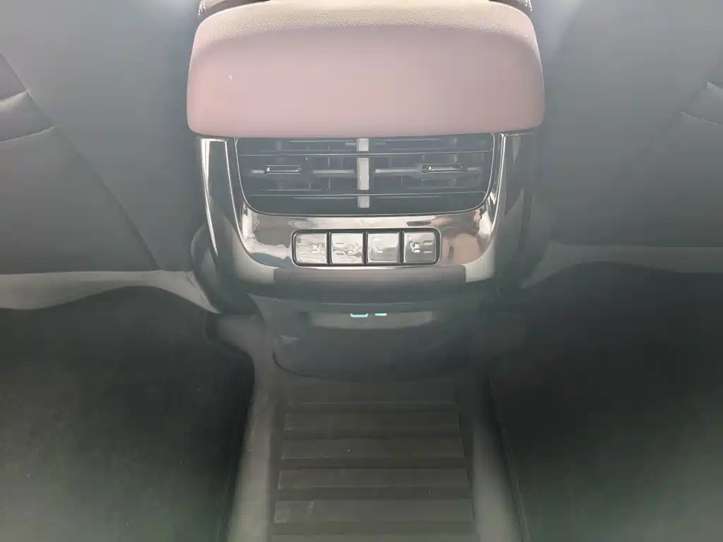 BYD Seal 07 DM-i — миниатюра 15
