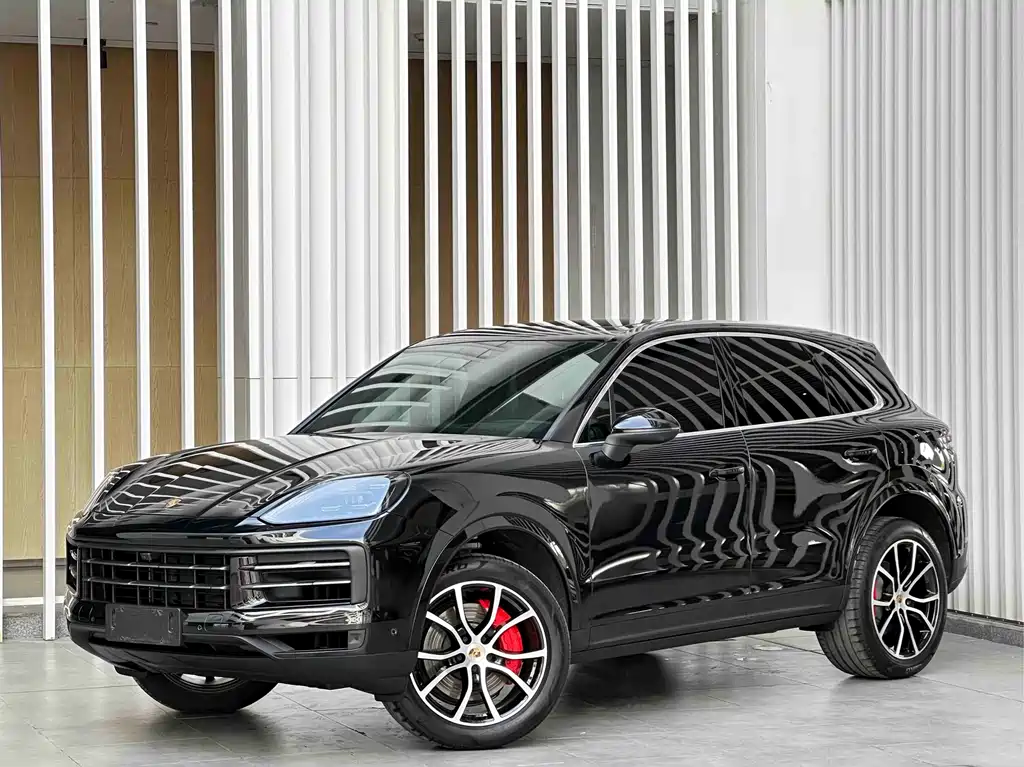 Porsche Cayenne 2023