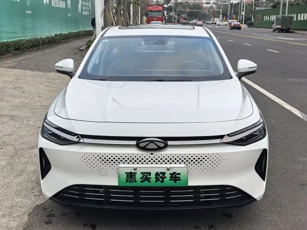 CHERY FENGYUN A8