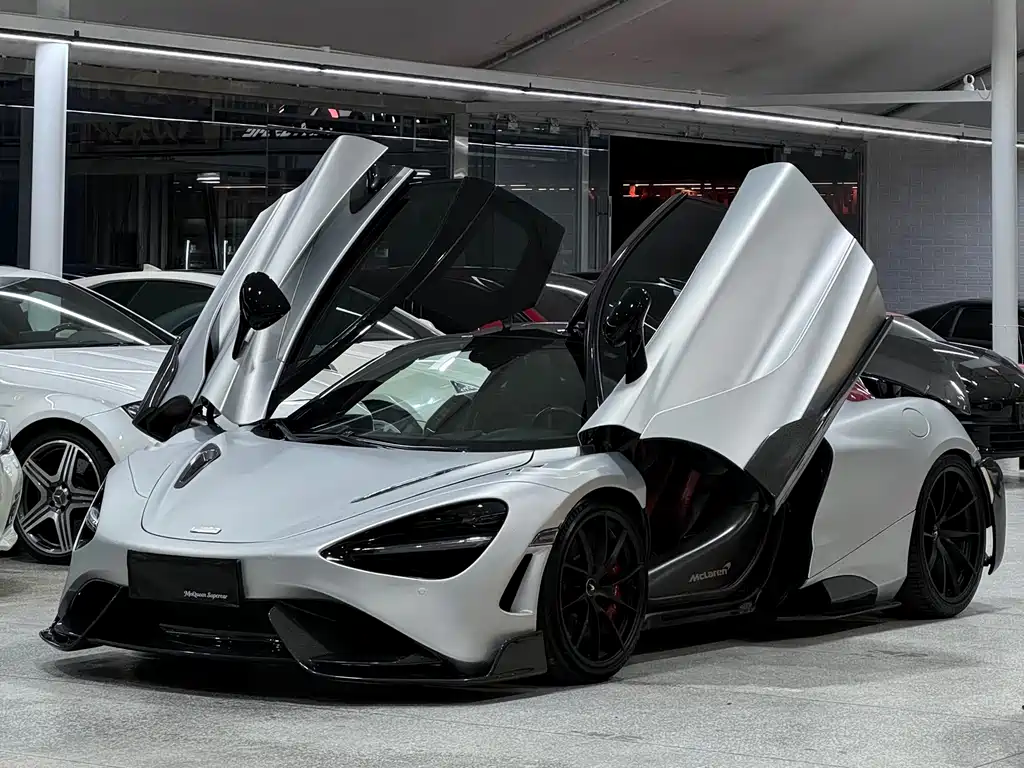 McLaren 720S