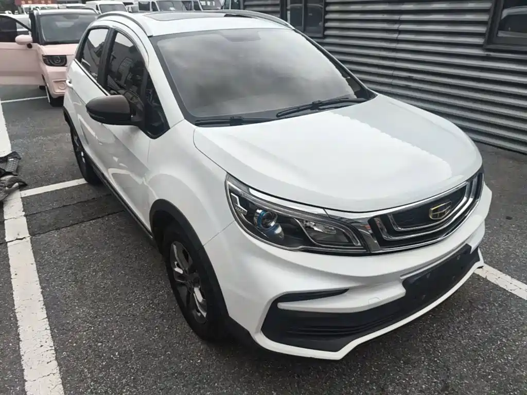 Geely Vision X3 — миниатюра 4