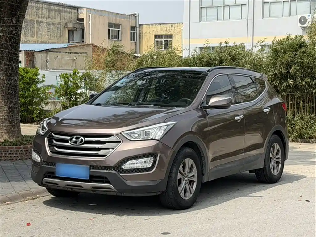 Hyundai Santa Fe 2016