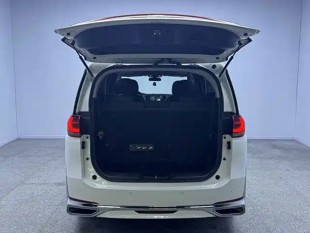 GAC Motor Trumpchi M8 — миниатюра 9