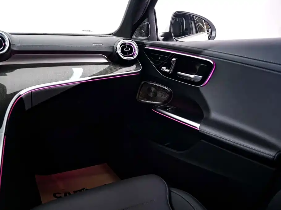 Mercedes-Benz C-Class — миниатюра 23