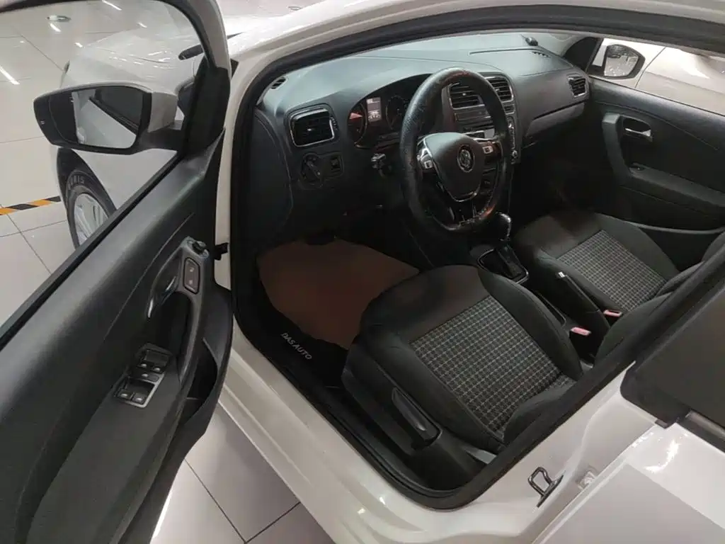 Volkswagen Polo — миниатюра 16