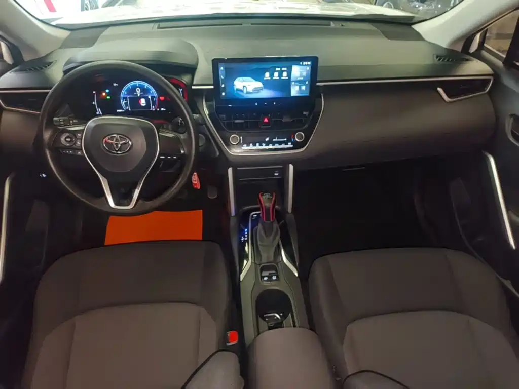 Toyota Frontlander — миниатюра 10