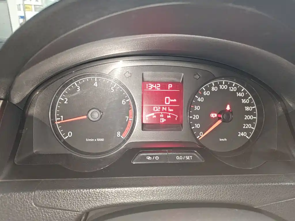 Volkswagen Santana — миниатюра 12