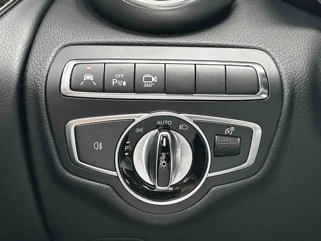 Mercedes-Benz GLC — миниатюра 13
