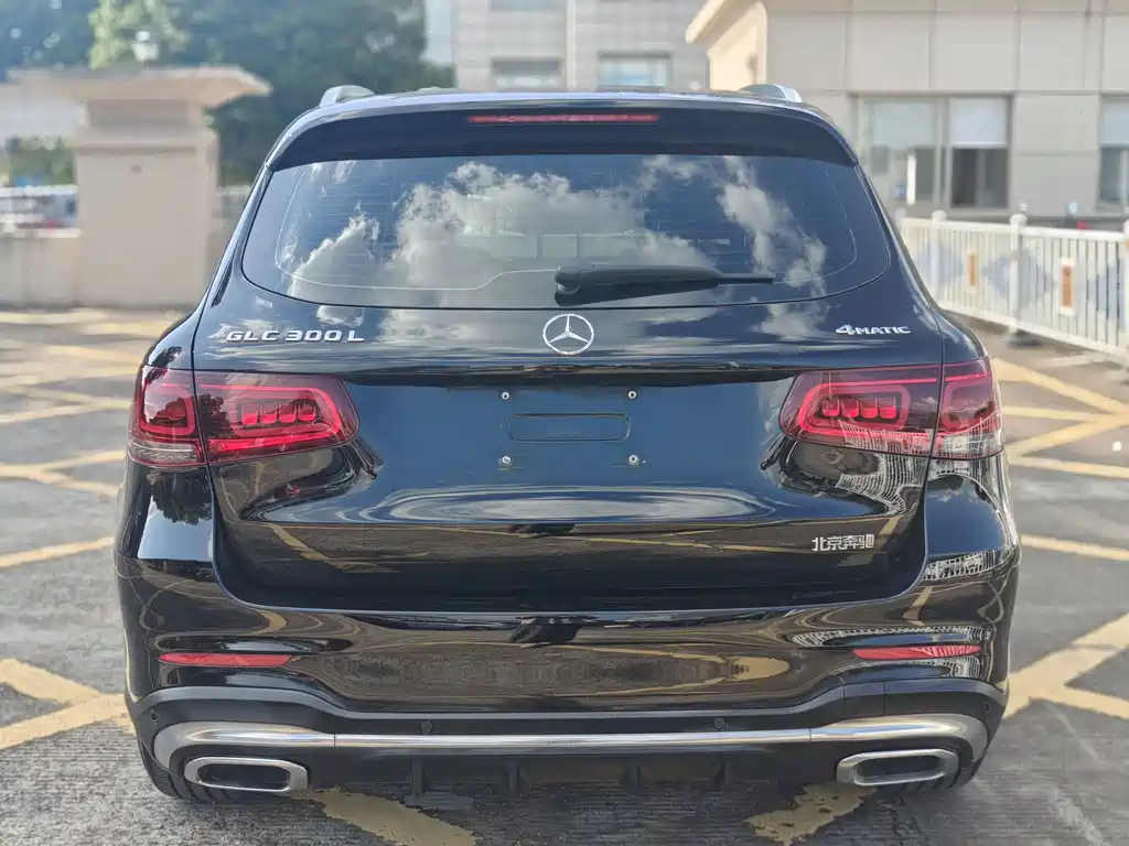 Mercedes-Benz GLC — миниатюра 11