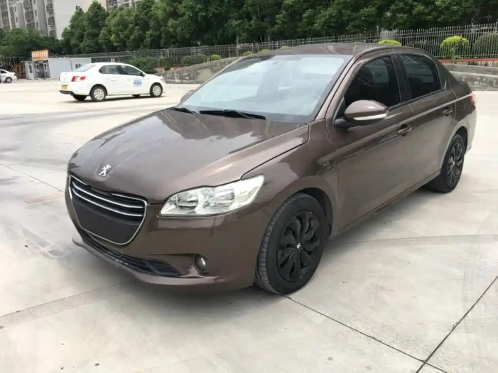 Peugeot 301 2015