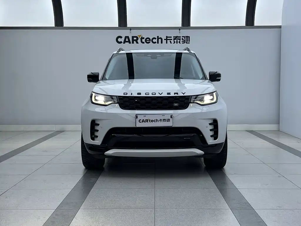 Land Rover Discovery 2023