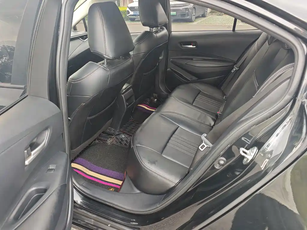 Toyota Corolla — миниатюра 12