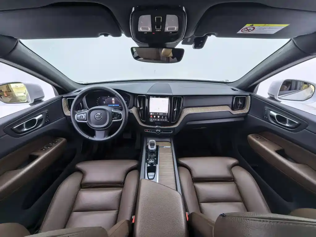 Volvo XC60 — миниатюра 10