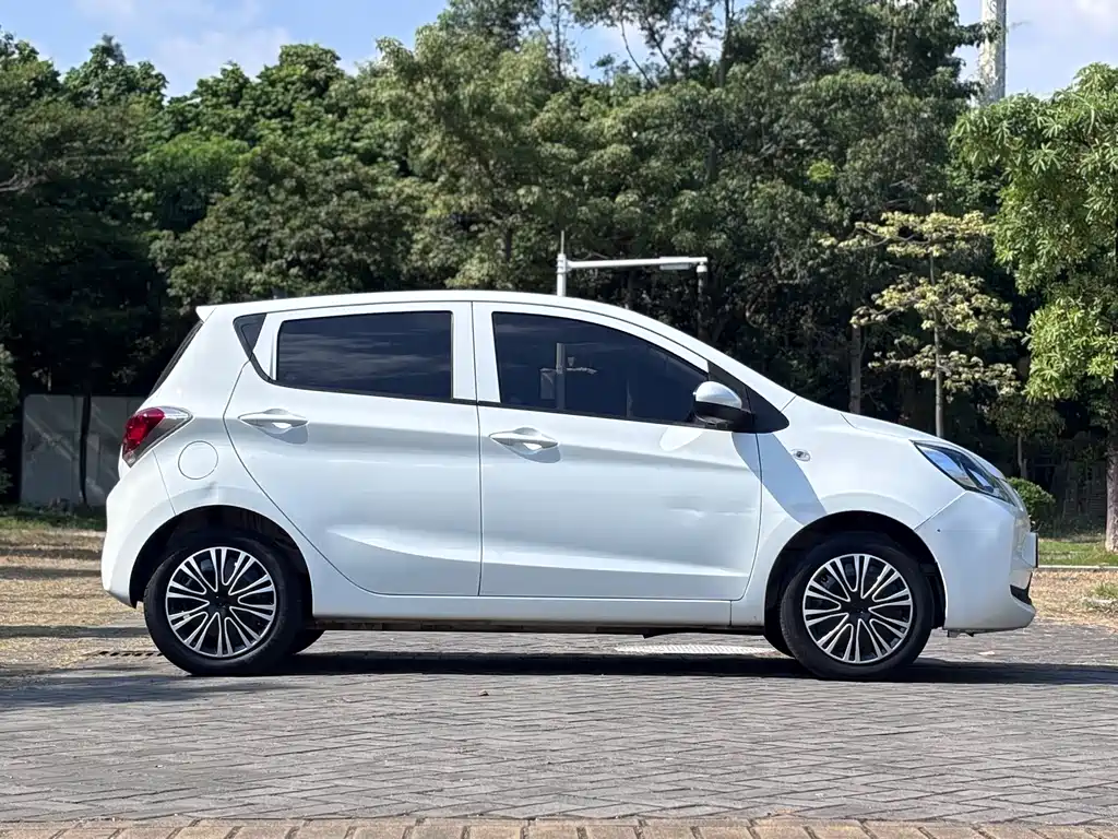 Changan Benben E-Star — миниатюра 10