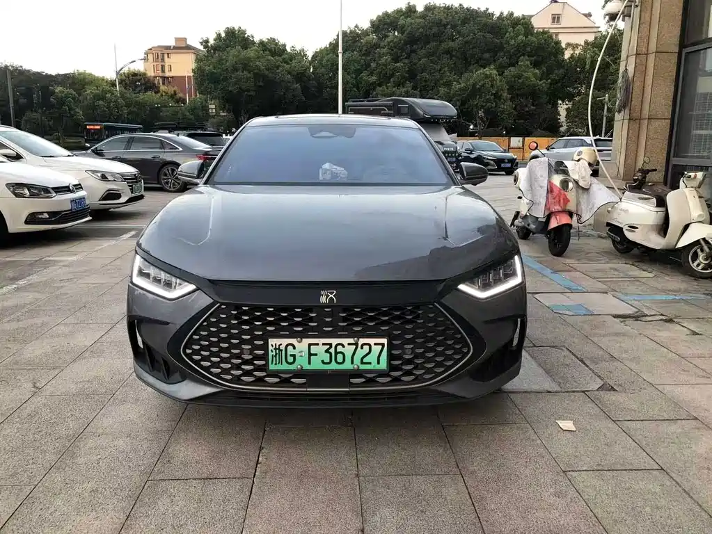 BYD Han — миниатюра 2