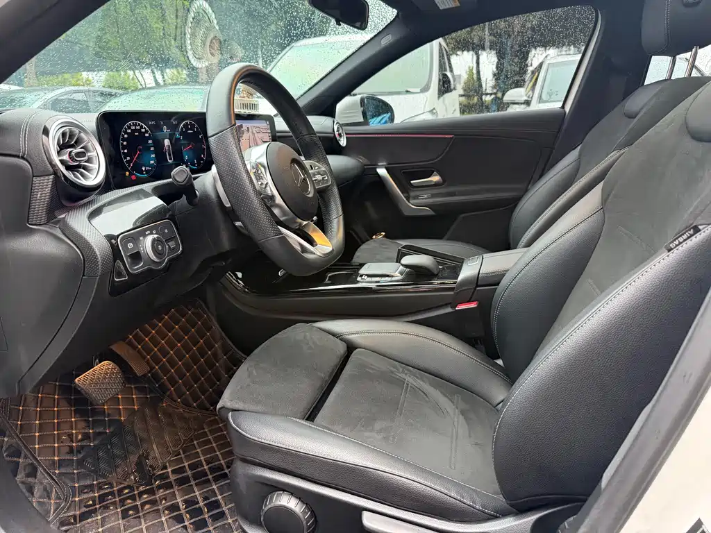 Mercedes-Benz A-Class — миниатюра 3