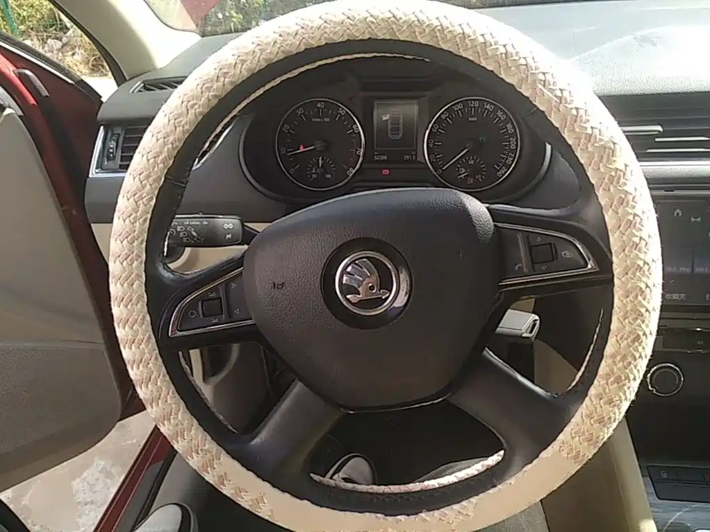 Skoda Octavia — миниатюра 11