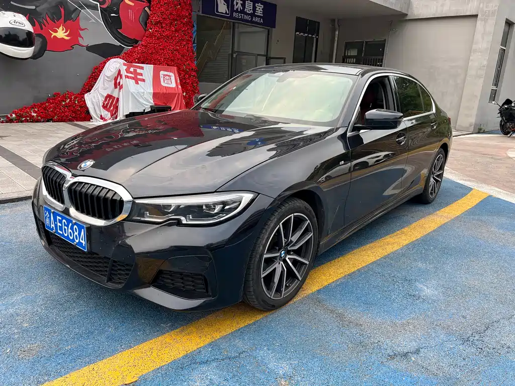 BMW 3 Series 2022