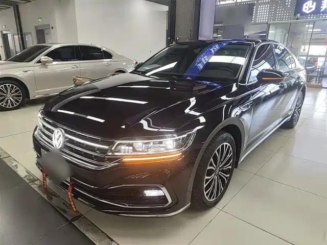 VOLKSWAGEN HUIANG