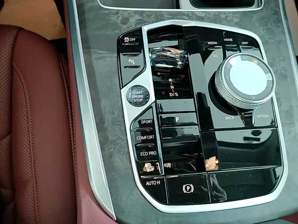 BMW X5 — миниатюра 14