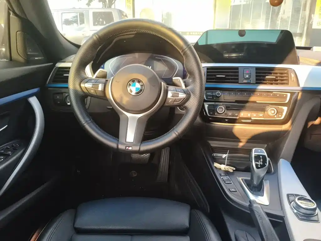 BMW 3 Series GT — миниатюра 13