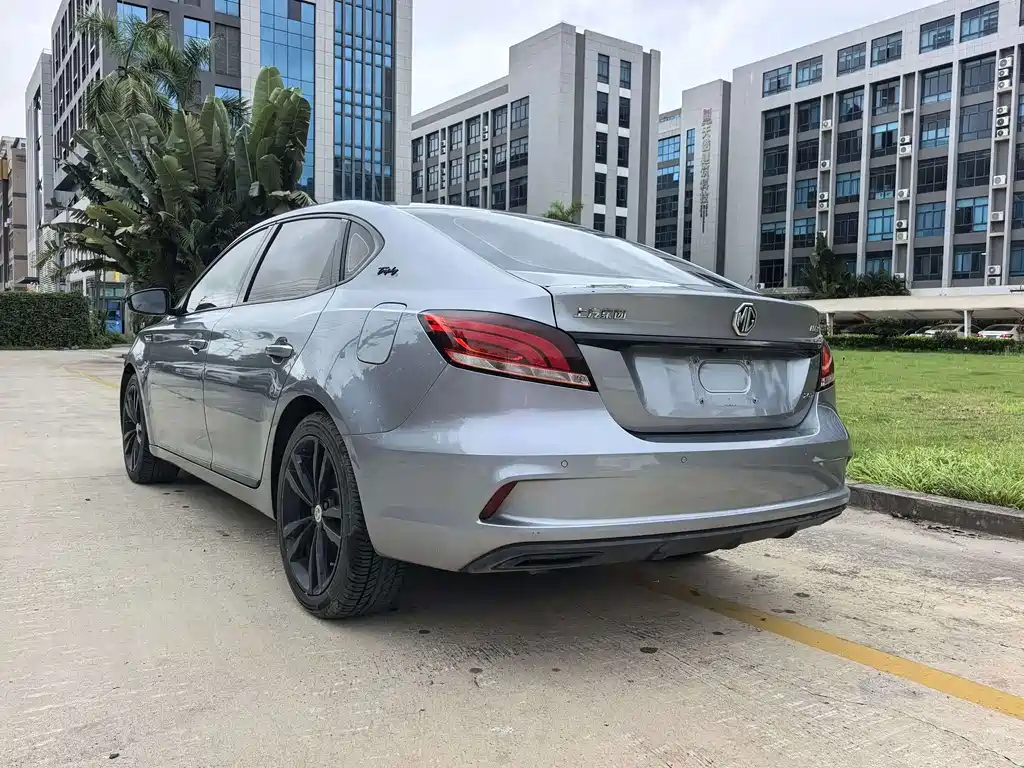 MG MG6 — миниатюра 13