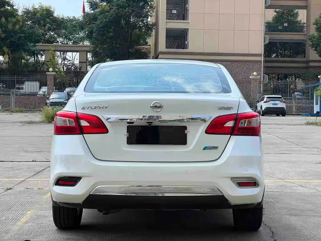 Nissan Sylphy — миниатюра 4