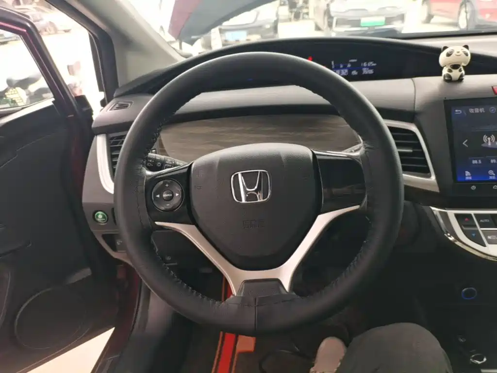 Honda Jade — миниатюра 11