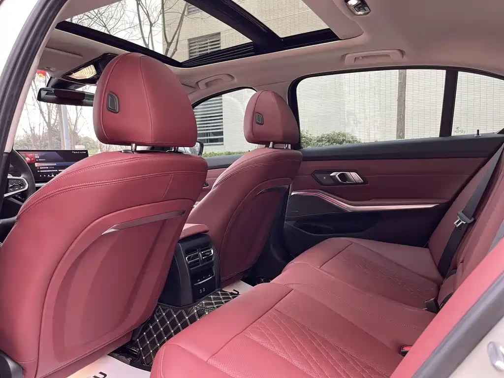 BMW 3 Series — миниатюра 4