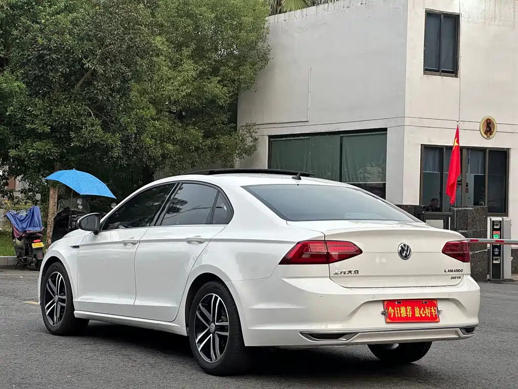 Volkswagen Lamando — миниатюра 5