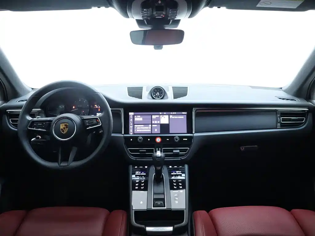 Porsche Macan — миниатюра 14