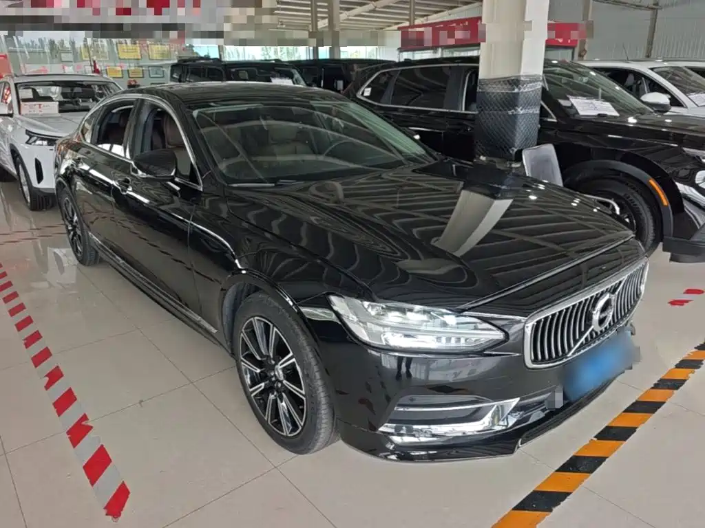 Volvo S90 — миниатюра 4