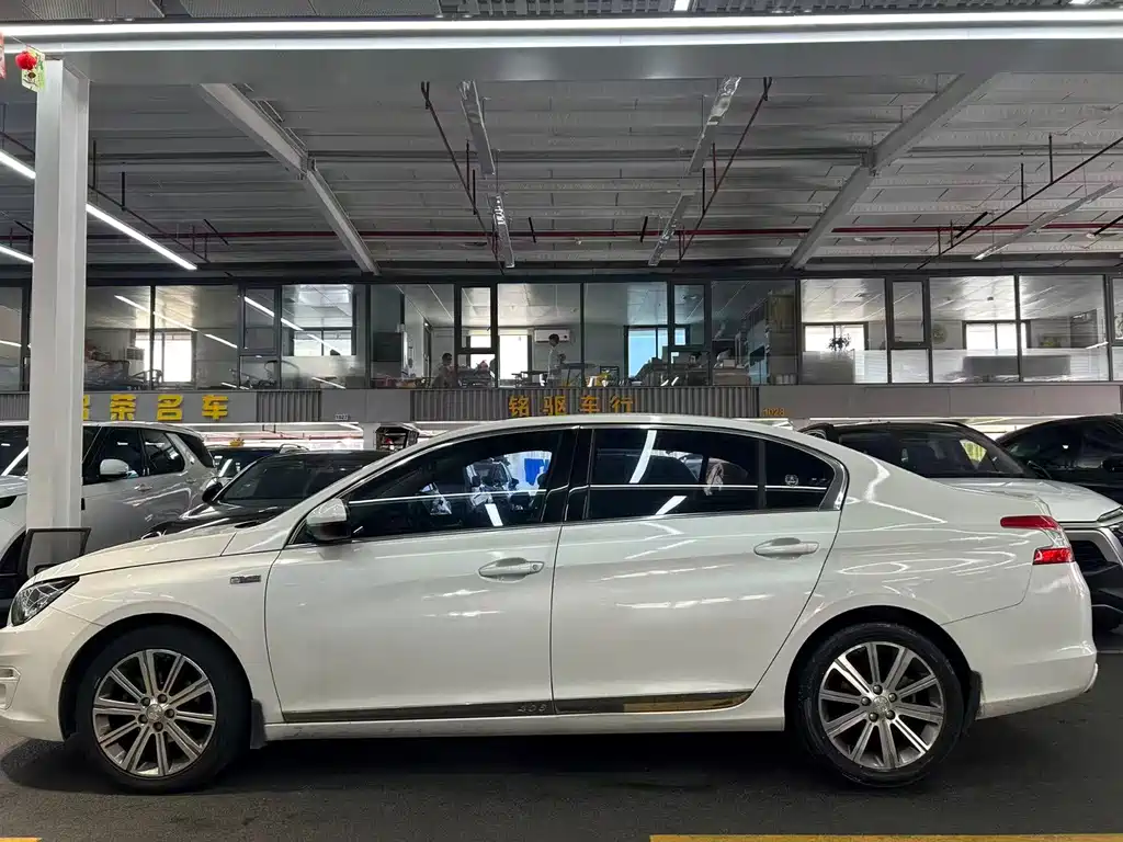 Peugeot 408 — миниатюра 3