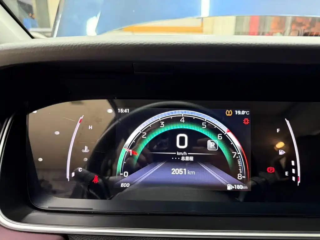 GAC Motor Trumpchi M6 — миниатюра 8