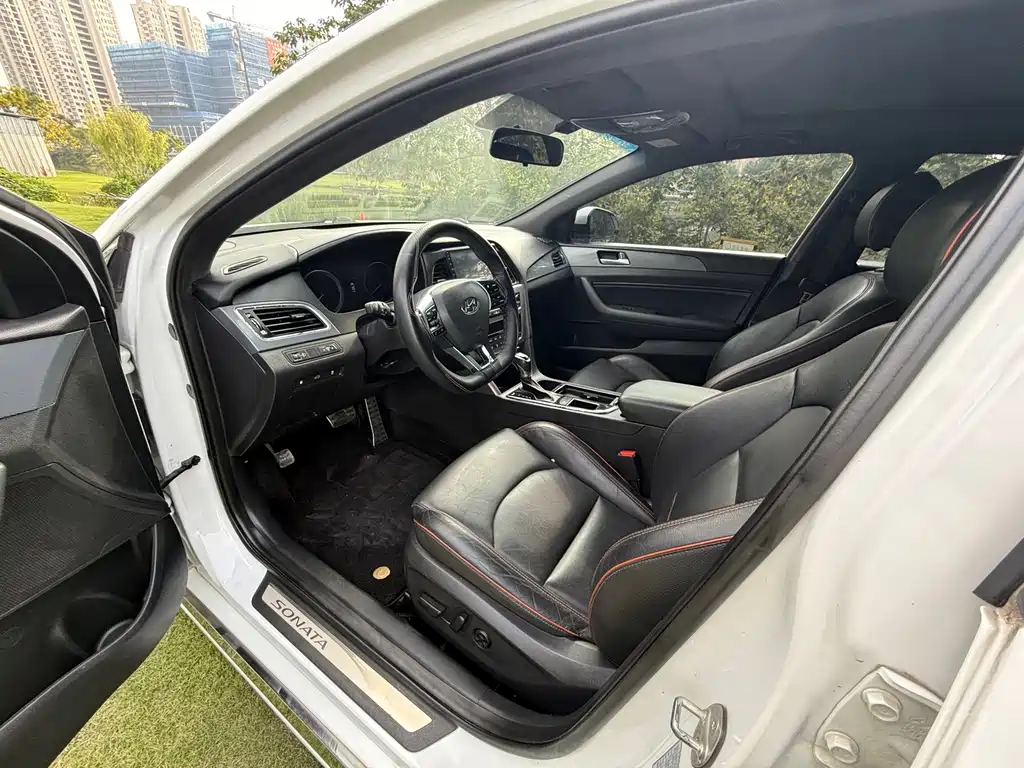 Hyundai Sonata — миниатюра 7