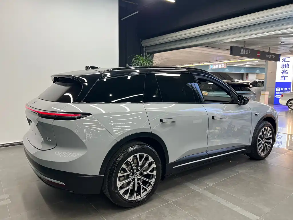 NIO ES6 — миниатюра 3