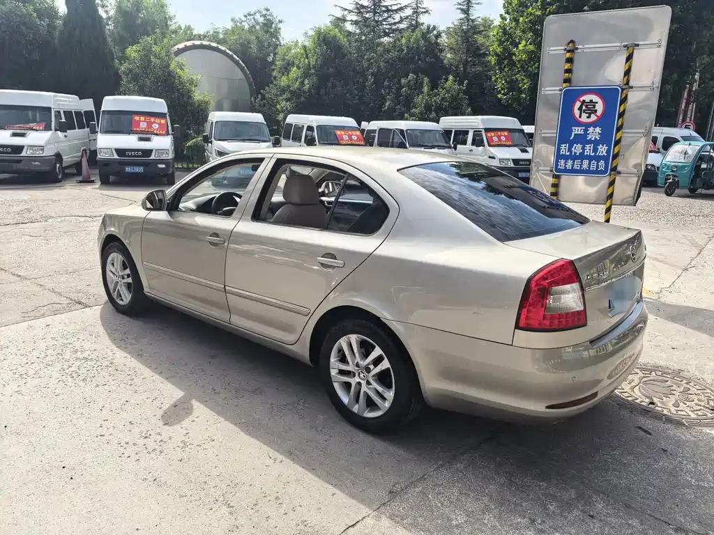 Skoda Octavia — миниатюра 6