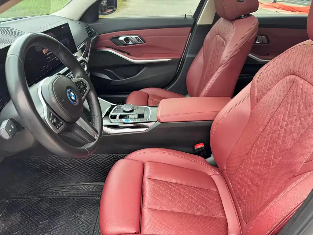 BMW i3 — миниатюра 14