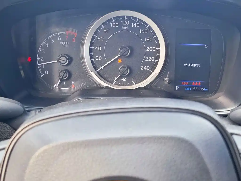 Toyota Corolla Cross — миниатюра 8