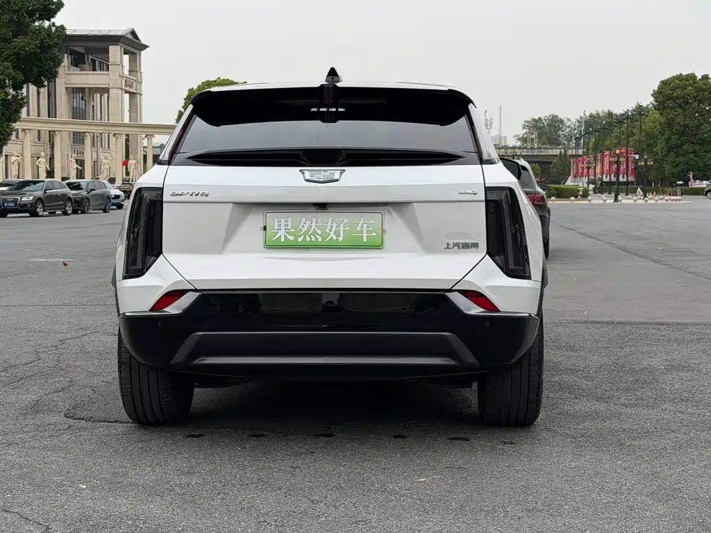 Cadillac IQ — миниатюра 6
