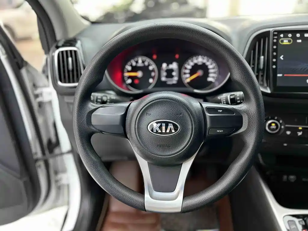 Kia KX3 — миниатюра 16