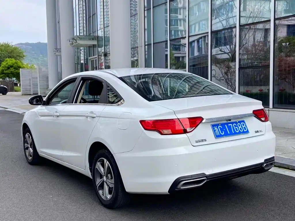 Geely Emgrand GL GL 2018 1.8L DCT Elite